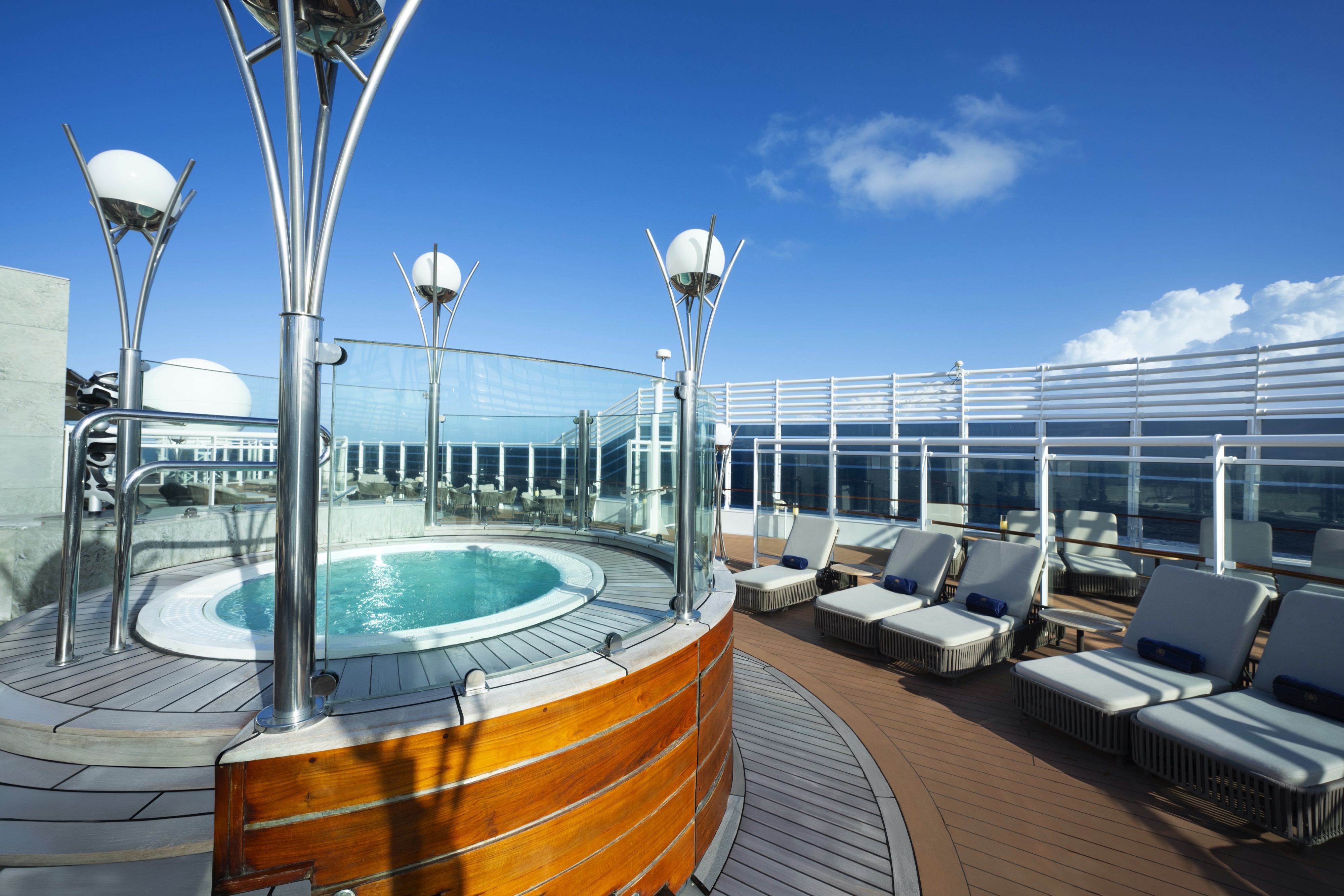 MSC Fantasia - MSC Yacht Club